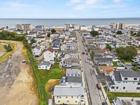 50 Highland Avenue, Hampton, NH 03842