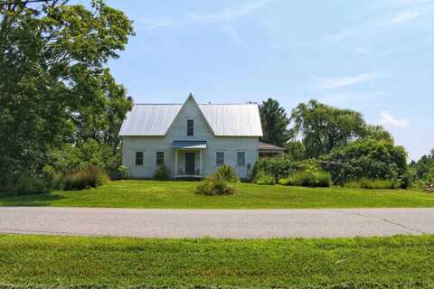 576 Sodom Road, Georgia, VT 05468