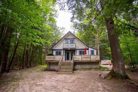 95 Eidelweiss Drive, Madison, NH 03849