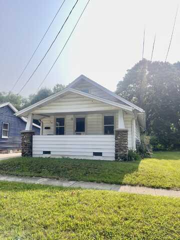 313 S Hamilton Street, Marshall, MI 49068