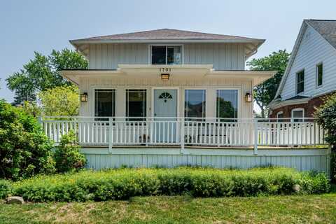 1701 Forres Avenue, Saint Joseph, MI 49085