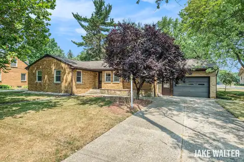 4351 40th Street SW, Grandville, MI 49418