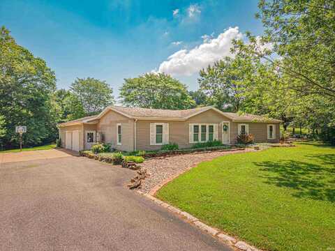 1822 Fuquay Road, Newburgh, IN 47630