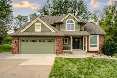 127 APPLEWOOD Court, COUNCIL BLUFFS, IA 51503