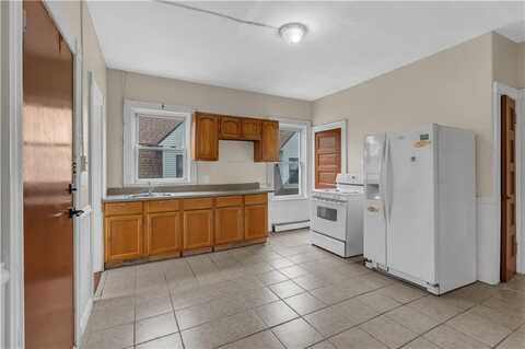284 Massachusetts Avenue, Providence, RI 02905