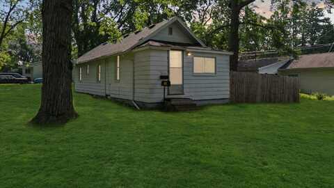 720 Pennsylvania Avenue, Alma, MI 48801