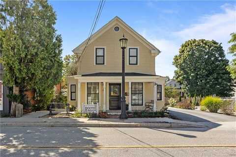 74 Maple Avenue, Barrington, RI 02806