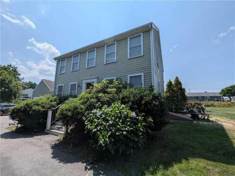 20 Vanderbilt Lane, Portsmouth, RI 02871