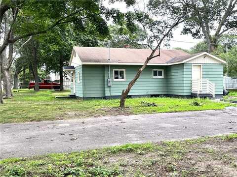 76 Langley Street, Warwick, RI 02889