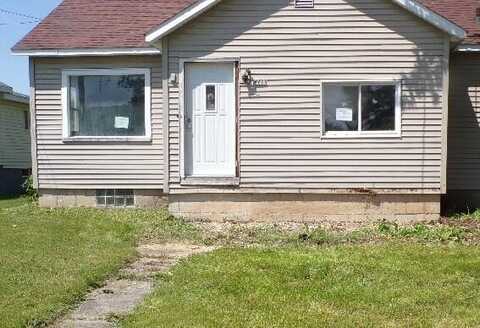 W606 Robert Street, Menominee, MI 49858