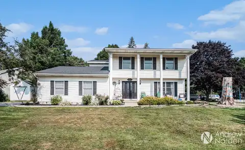 4675 Bluegrass Drive SE, Grand Rapids, MI 49546