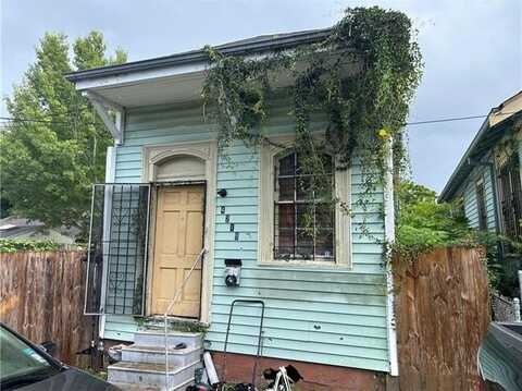 4219 MARAIS Street, New Orleans, LA 70117