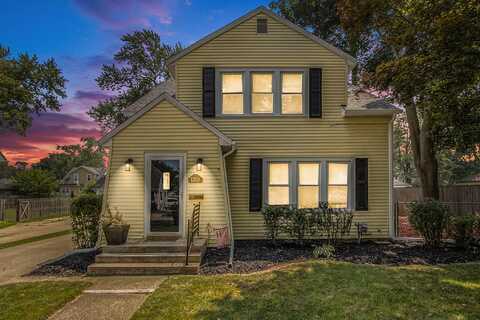 1310 Vassar Drive, Kalamazoo, MI 49001