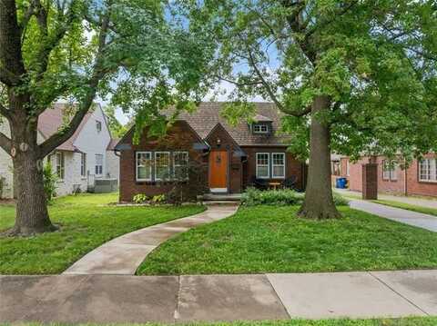 2720 E 13th Street, Tulsa, OK 74104