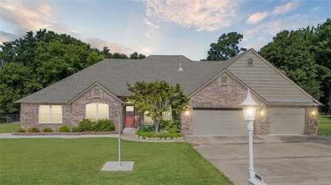 13664 S 261st East Avenue, Coweta, OK 74429