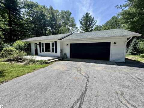 4283 Bartlett Road, Williamsburg, MI 49690