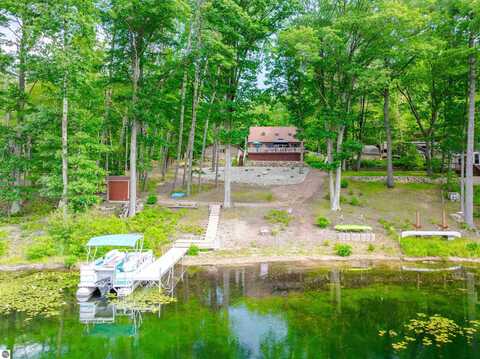 2480 Chandler Road, Traverse City, MI 49696