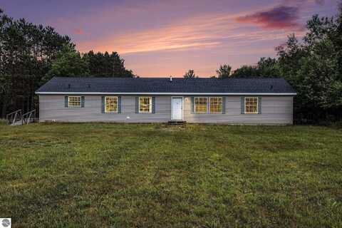 5820 Pine Aire Drive, Grawn, MI 49637