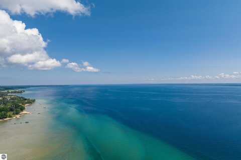 13775 Bluff Road, Traverse City, MI 49686