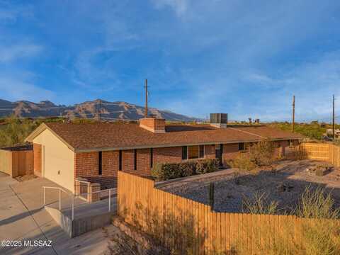 5366 N Flint Avenue, Tucson, AZ 85704