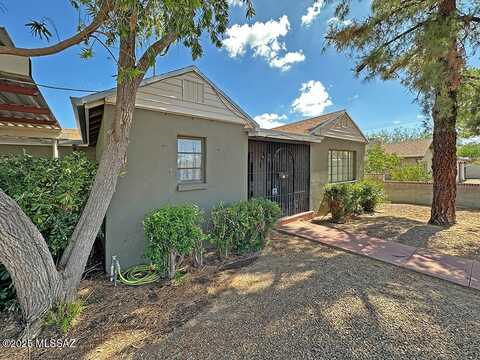 4245 E 4th Street, Tucson, AZ 85711