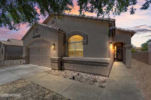 2341 N Avenida Tabica, Green Valley, AZ 85614