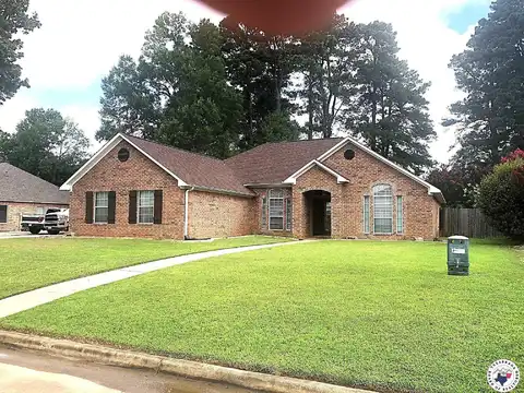 122 Corley Circle, Wake Village, TX 75501