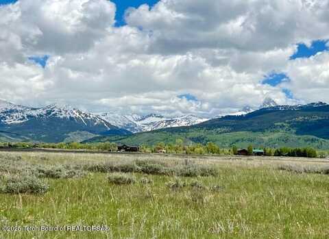 1105 PAWNEE Road, Driggs, ID 83422