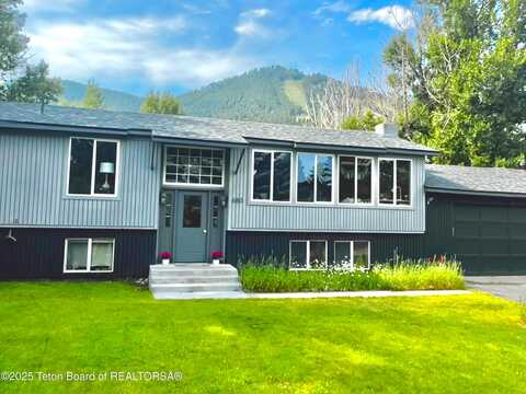 680 E HALL Street, Jackson, WY 83001