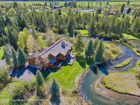 590 S SANDHILL CRANE Road, Wilson, WY 83014