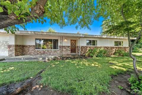 13550 Trinity Avenue, Red Bluff, CA 96080