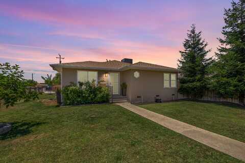 1101 Wilson Avenue, Bakersfield, CA 93308