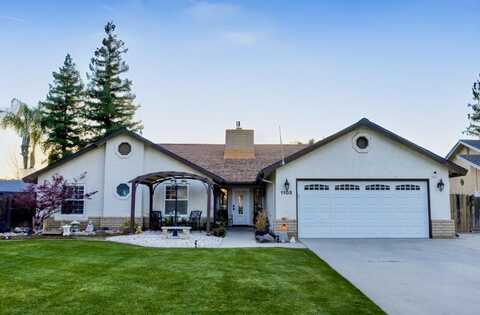 1103 N Vista Street, Visalia, CA 93292