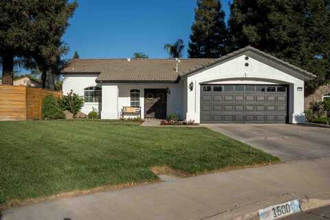 1500 N Arden Court, Visalia, CA 93292