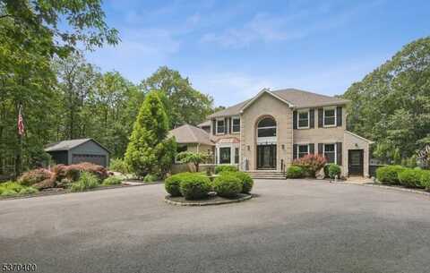 14 Indian Run Rd, Washington, NJ 07853