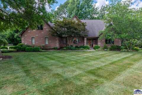 6807 W Manor Drive, Terre Haute, IN 47802