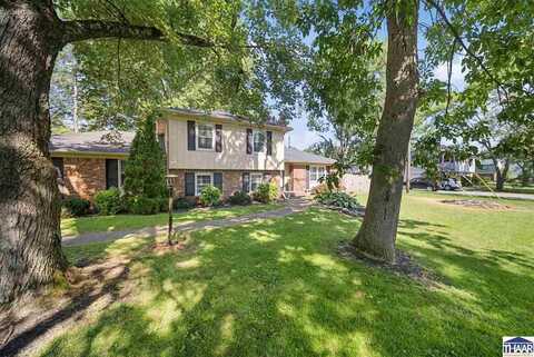 37 Doe Court, Terre Haute, IN 47802