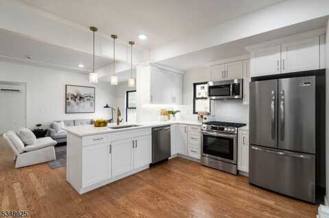 167-2 Harrison Ave, Montclair, NJ 07042