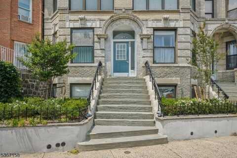 963-965 Blvd East, Weehawken, NJ 07086