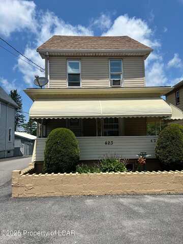 423 W 20TH Street, Hazleton, PA 18201