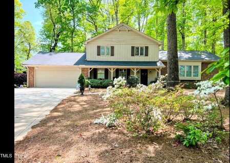 125 Amesbury Lane, Cary, NC 27511