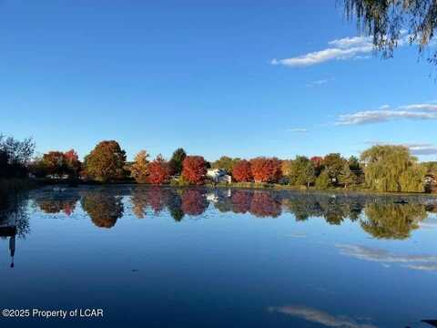 6 1/2 Indian Spring Rd, Tunkhannock, PA 18657