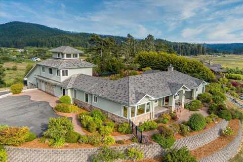1491 Walker Point Road, Bayside South, CA 95524
