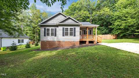 604 E Oakwood Street, Mebane, NC 27302