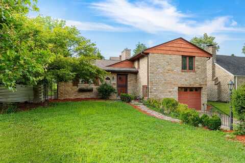 2248 Cherry Avenue, Huntington, WV 25701