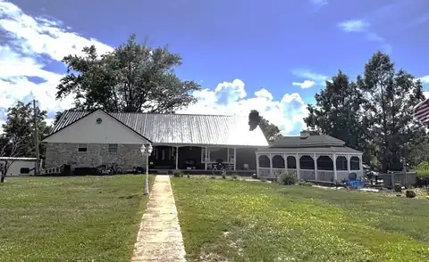 2751 County Road 2, Chesapeake, OH 45619