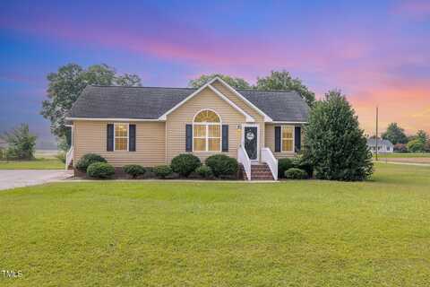 16 Emily Court, Newton Grove, NC 28366