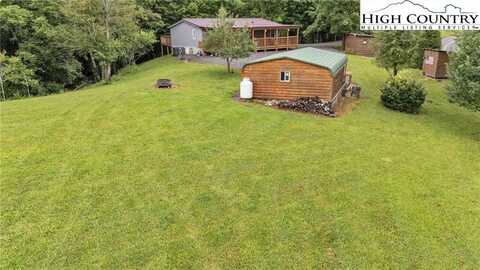 1472 Landmark Church Road, Lansing, NC 28631