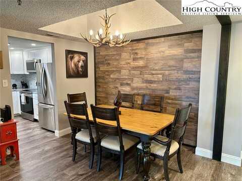 303 Sugar Top Drive, Sugar Mountain, NC 28604