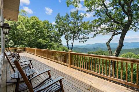 700 Silly Ridge, Scaly Mountain, NC 28775